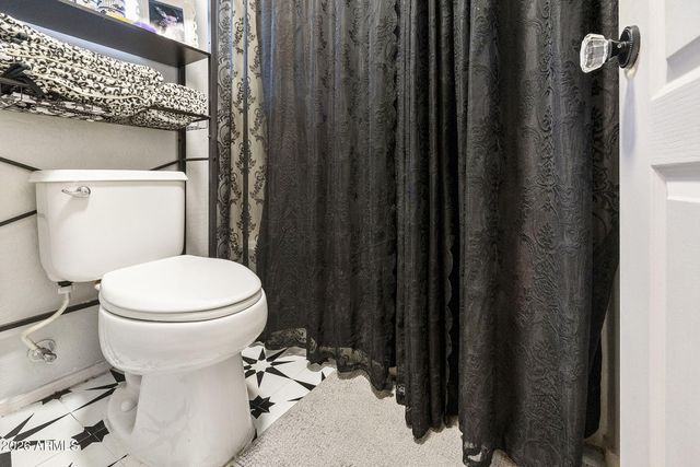 10206 E ISLETA Avenue, Mesa, AZ 85209