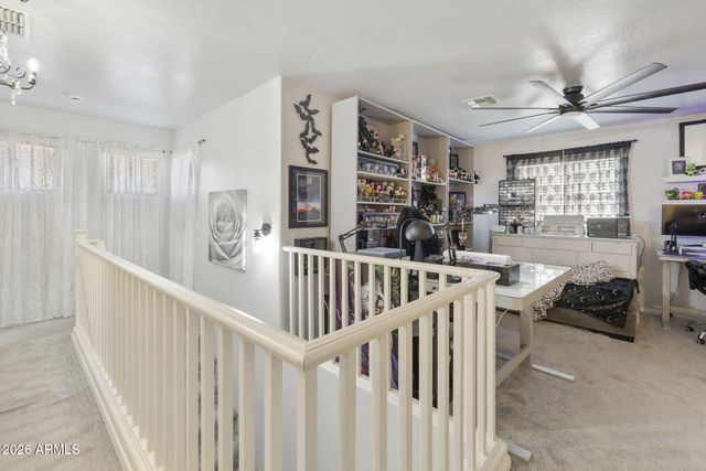 10206 E ISLETA Avenue, Mesa, AZ 85209