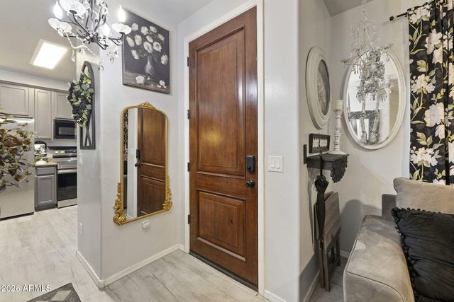 10206 E ISLETA Avenue, Mesa, AZ 85209