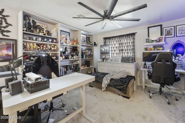 10206 E ISLETA Avenue, Mesa, AZ 85209