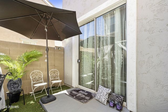10206 E ISLETA Avenue, Mesa, AZ 85209