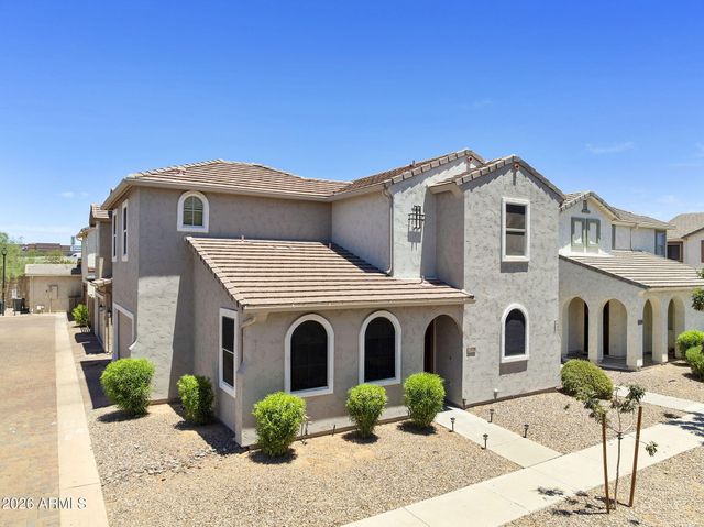 10206 E ISLETA Avenue, Mesa, AZ 85209