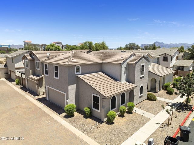 10206 E ISLETA Avenue, Mesa, AZ 85209