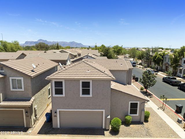 10206 E ISLETA Avenue, Mesa, AZ 85209