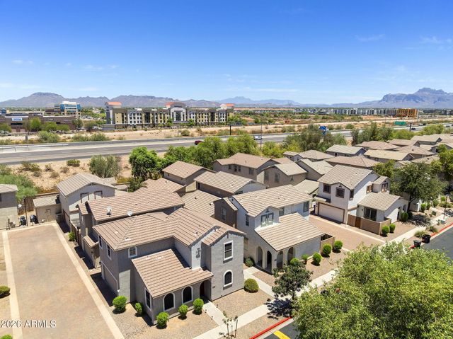 10206 E ISLETA Avenue, Mesa, AZ 85209