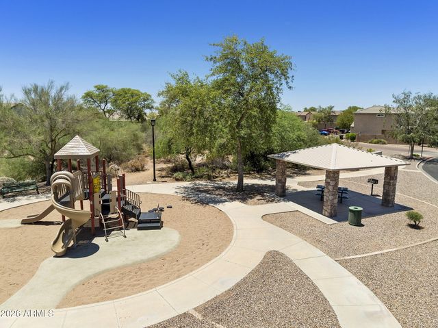10206 E ISLETA Avenue, Mesa, AZ 85209