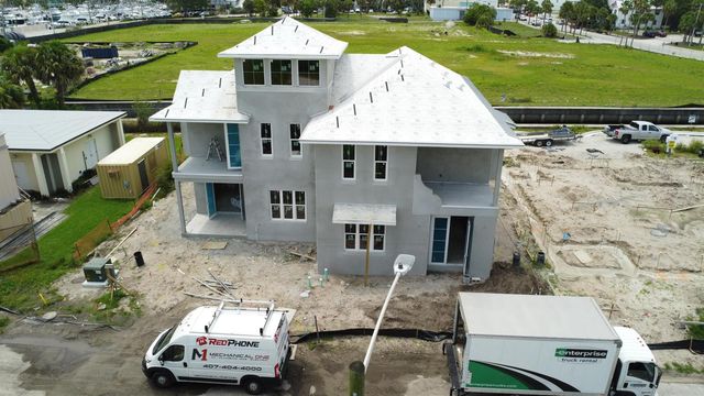 165 Kings Lane, Fort Pierce, FL 34950