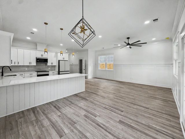 1918 Clifton Street, North Charleston, SC 29406