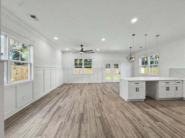 1918 Clifton Street, North Charleston, SC 29406