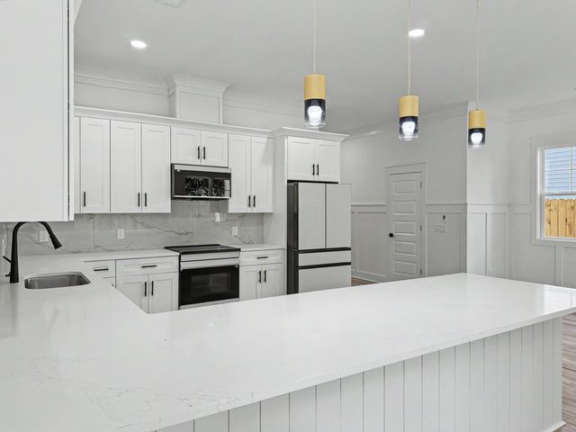 1918 Clifton Street, North Charleston, SC 29406
