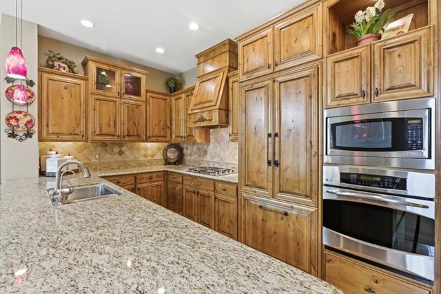 9612 Eagle Hills Way, Gilroy, CA 95020