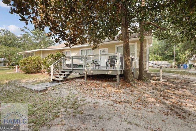 661 E Plum Street, Jesup, GA 31546