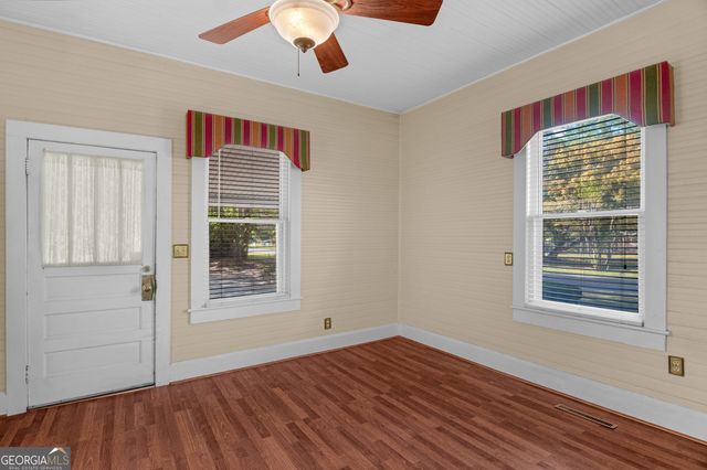 661 E Plum Street, Jesup, GA 31546