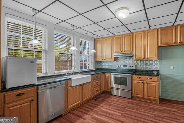 661 E Plum Street, Jesup, GA 31546