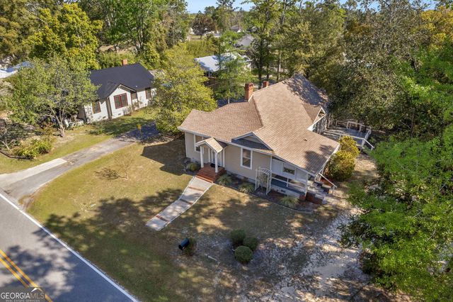 661 E Plum Street, Jesup, GA 31546