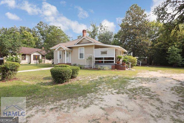 661 E Plum Street, Jesup, GA 31546