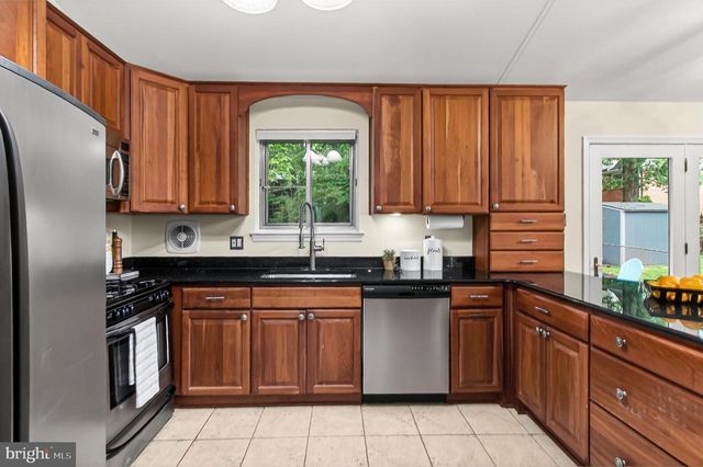 5502 KEMPTON DRIVE, Springfield, VA 22151