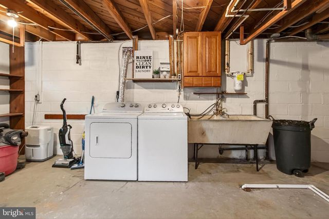 5502 KEMPTON DRIVE, Springfield, VA 22151