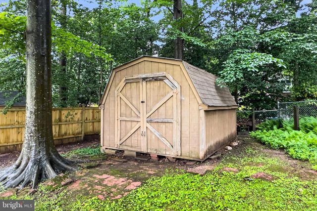 5502 KEMPTON DRIVE, Springfield, VA 22151