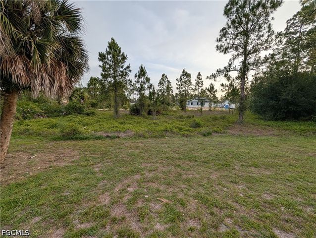 1235 Cloplon ST E, Lehigh Acres, FL 33974