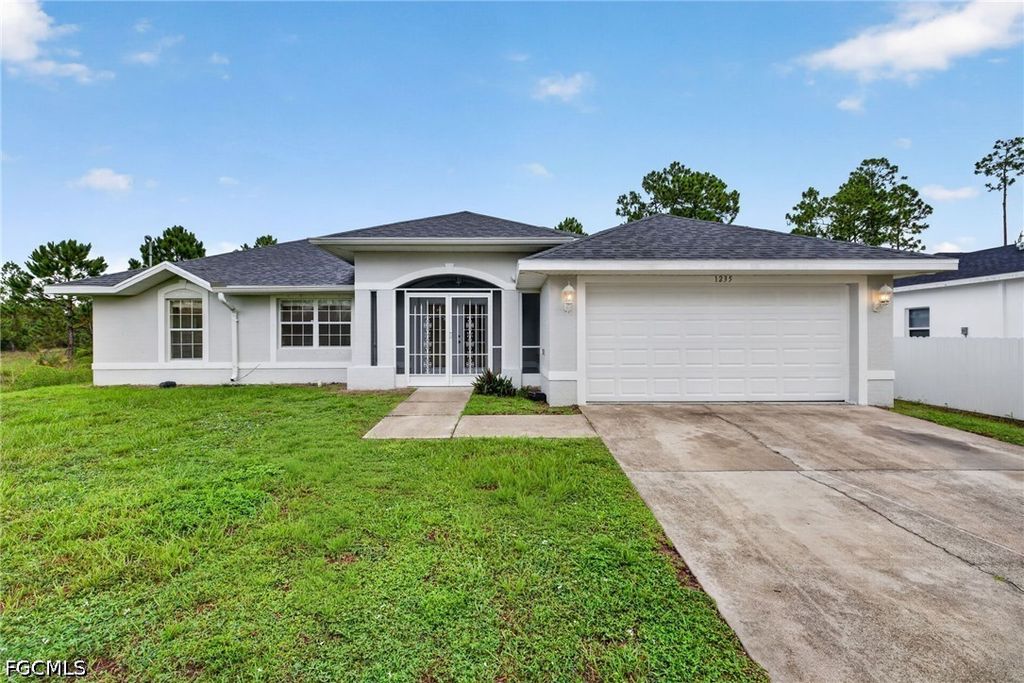 1235 Cloplon ST E, Lehigh Acres, FL 33974