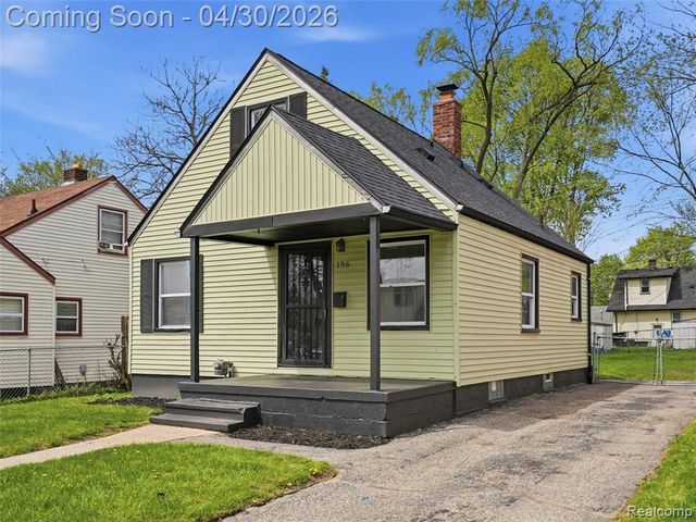 196 Luther Avenue, Pontiac, MI 48341