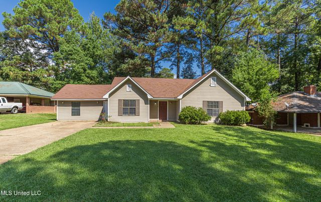 108 Wildwood Lane, Brandon, MS 39047