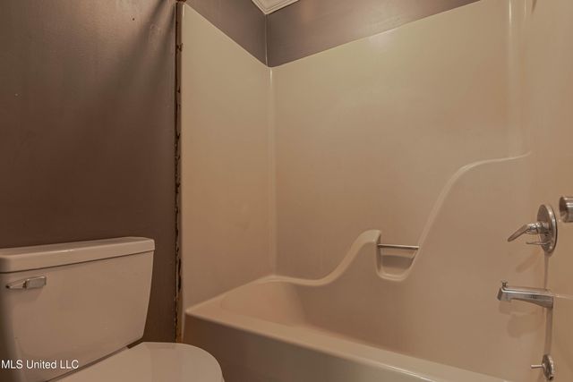 108 Wildwood Lane, Brandon, MS 39047