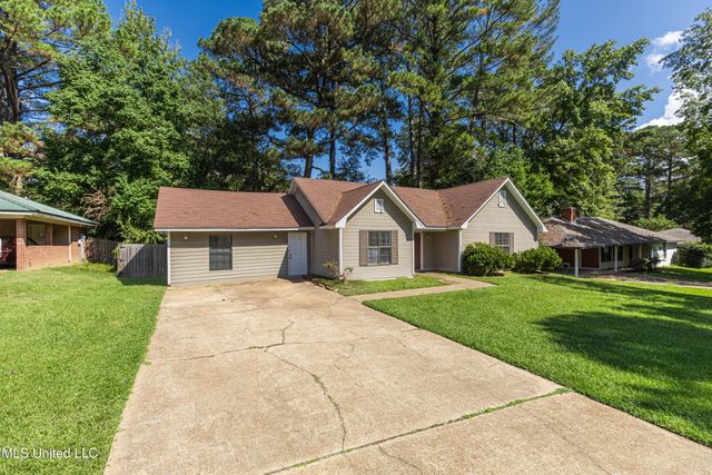 108 Wildwood Lane, Brandon, MS 39047