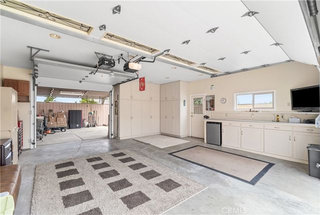 15506 Yukon, Lawndale, CA 90260