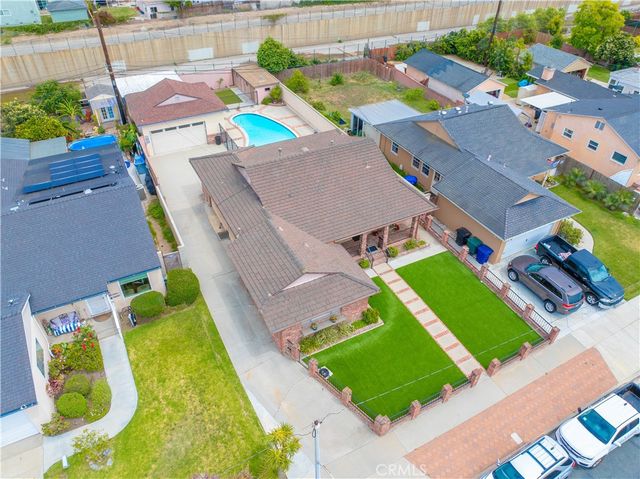 15506 Yukon, Lawndale, CA 90260
