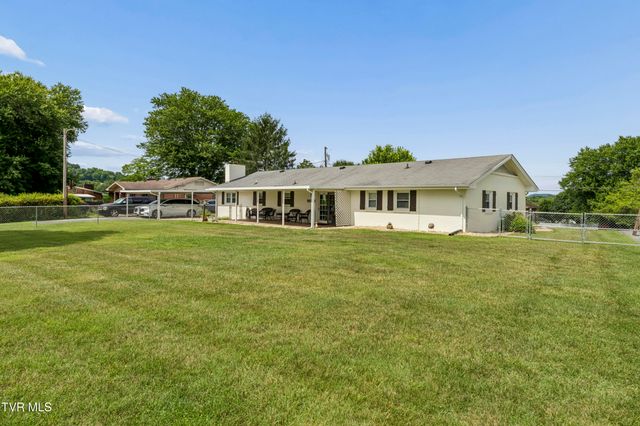 219 Cherry Lane, Bluff City, TN 37618