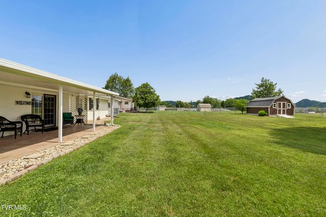 219 Cherry Lane, Bluff City, TN 37618