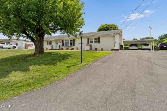 219 Cherry Lane, Bluff City, TN 37618