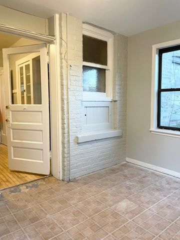 7077 N Ridge Boulevard 1S, Chicago, IL 60645