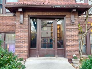 7077 N Ridge Boulevard 1S, Chicago, IL 60645