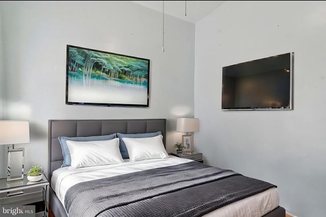 518 GORDON ST, Reading, PA 19601