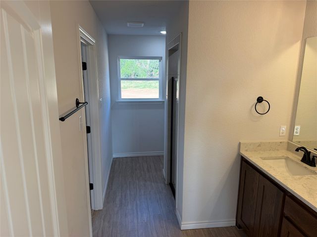 180 Altom Road, Springtown, TX 76082