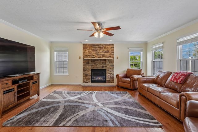 215 Cobblestone DRIVE, Ohio Twp, PA 15237
