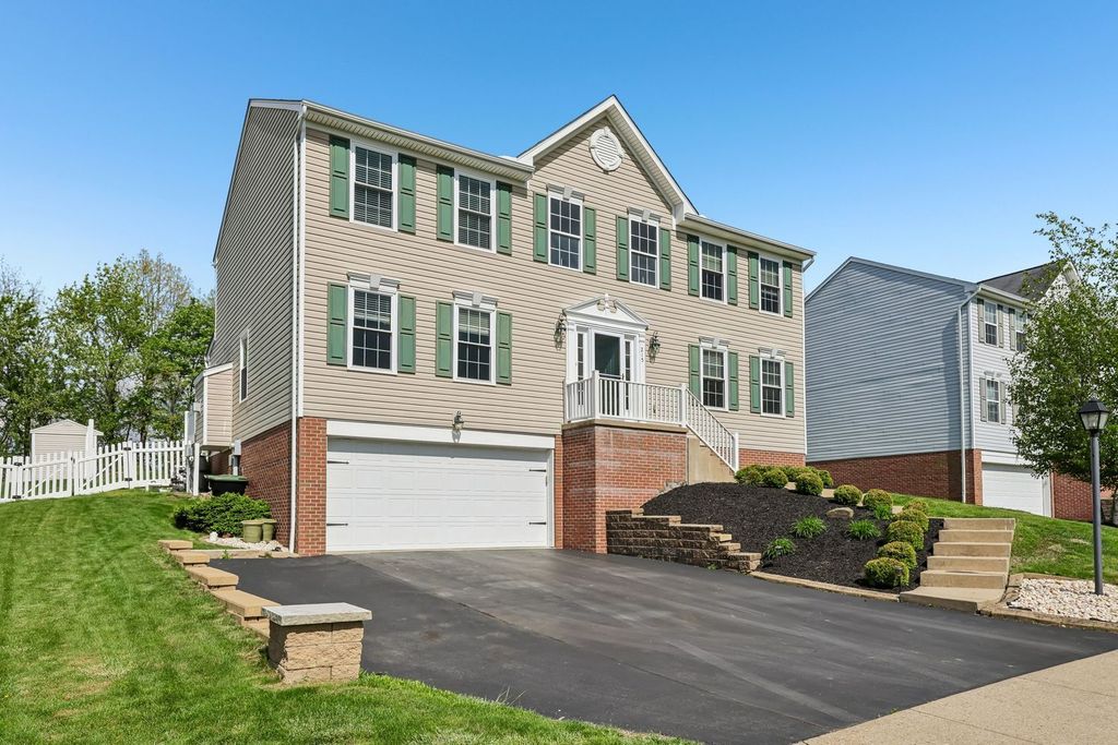 215 Cobblestone DRIVE, Ohio Twp, PA 15237