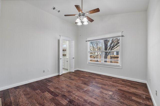 2709 Mountain Lion Drive, Fort Worth, TX 76244