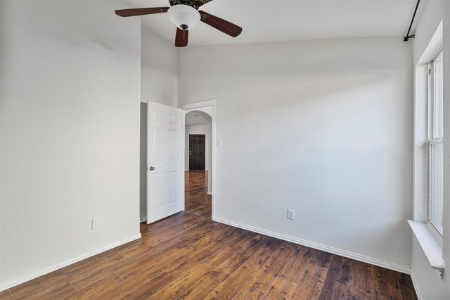 2709 Mountain Lion Drive, Fort Worth, TX 76244