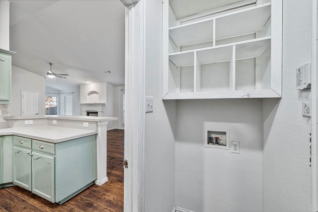 2709 Mountain Lion Drive, Fort Worth, TX 76244