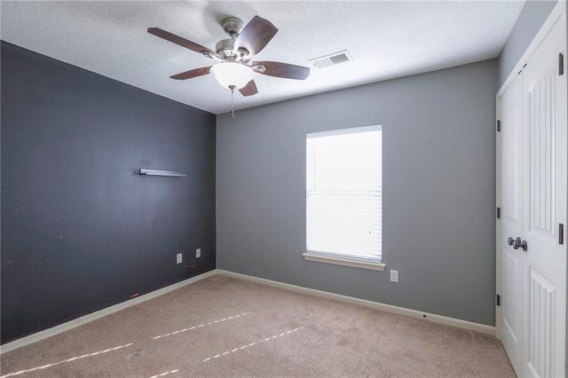 1600 N Dover Street, Independence, MO 64058