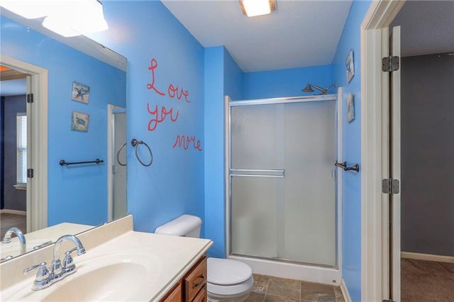 1600 N Dover Street, Independence, MO 64058