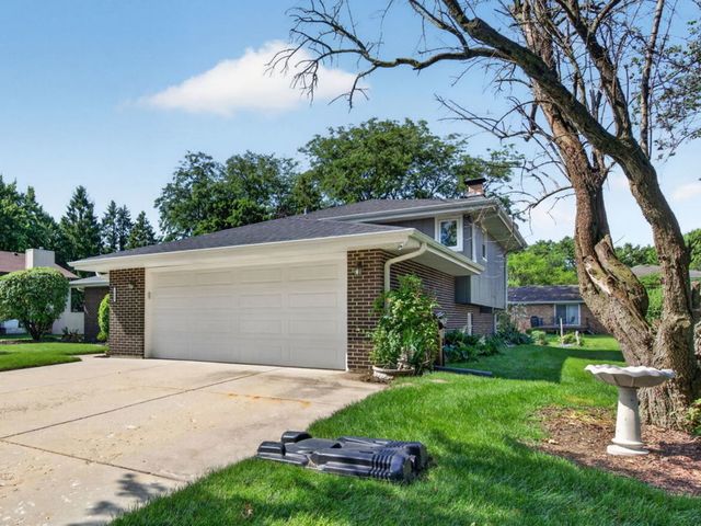 1609 Briarcrest Drive, New Lenox, IL 60451