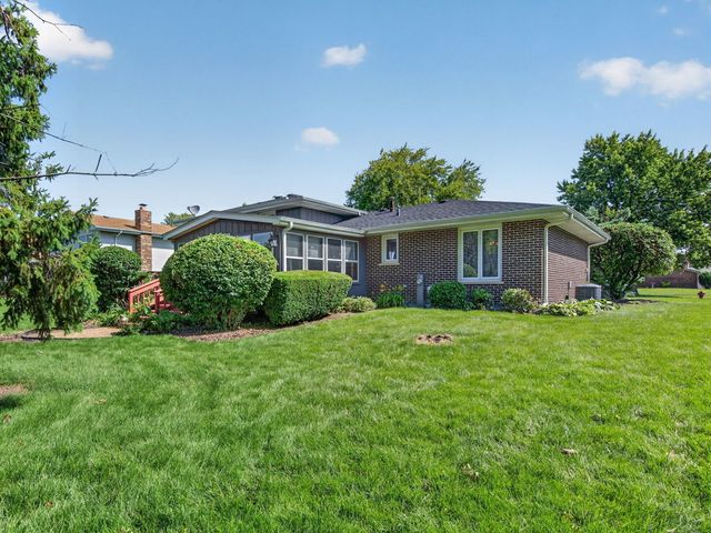 1609 Briarcrest Drive, New Lenox, IL 60451