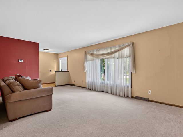 1609 Briarcrest Drive, New Lenox, IL 60451