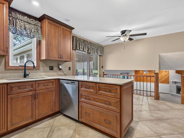 1609 Briarcrest Drive, New Lenox, IL 60451