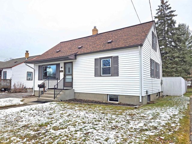 1004 N Williams Street, Bay City, MI 48706